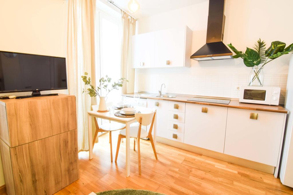 Letmalaga Carreteria Daire Dış mekan fotoğraf